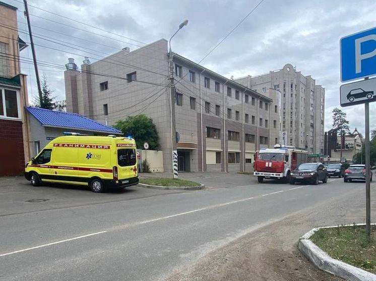 Спецслужбы оцепили здание МФЦ в Чите