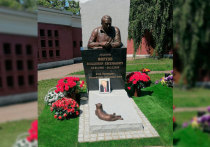 Экс-президент РАН похоронен на одной аллее со знаменитыми академиками и конструкторами авиационной и космической техники

