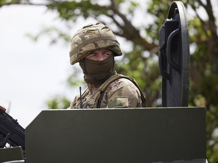 Рогов: ВСУ потеряли танки и БМП при попытке атаки на Васильевском направлении в Запорожской области