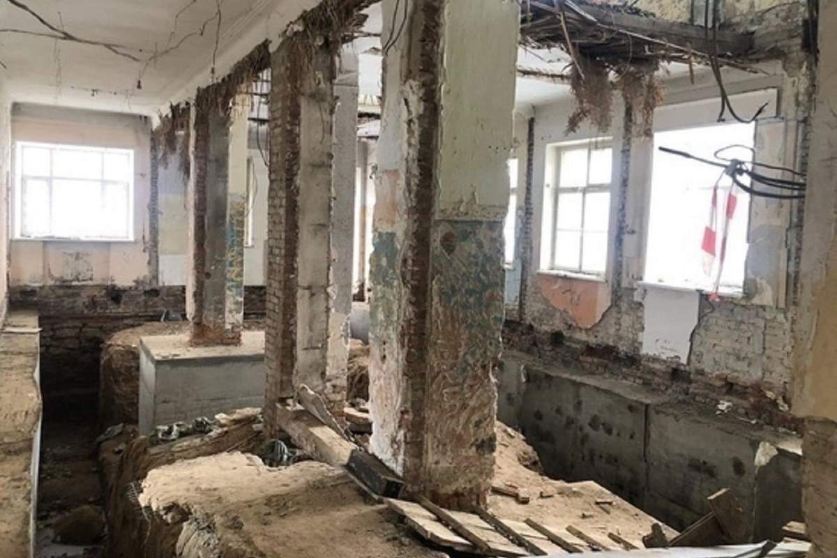 В Ярославле выделили дополнительные средства на ремонт инфекционной больницы
