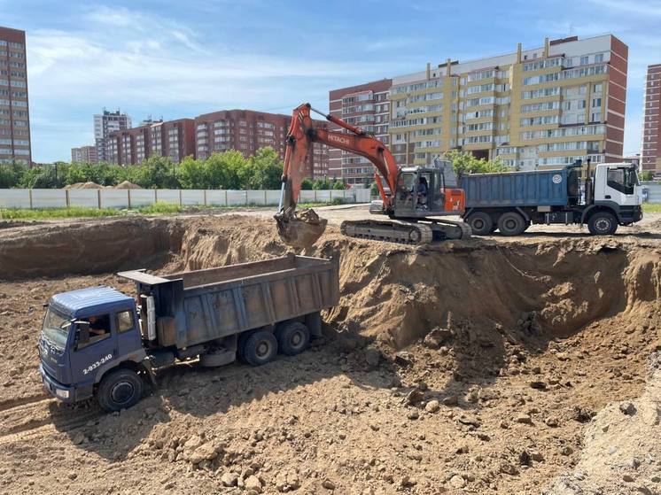 В Красноярске началось строительство спортивно-культурного центра с двумя бассейнами