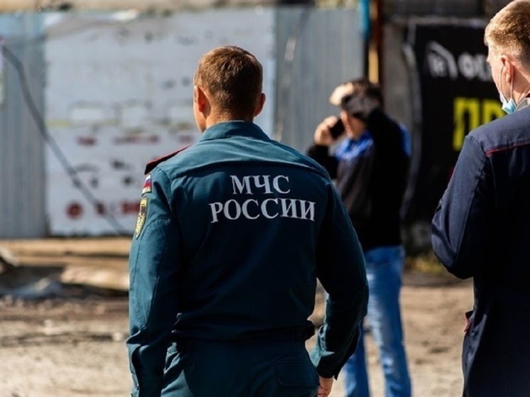 В Новосибирске загорелся частный дом на улице 3-ей Чулымской