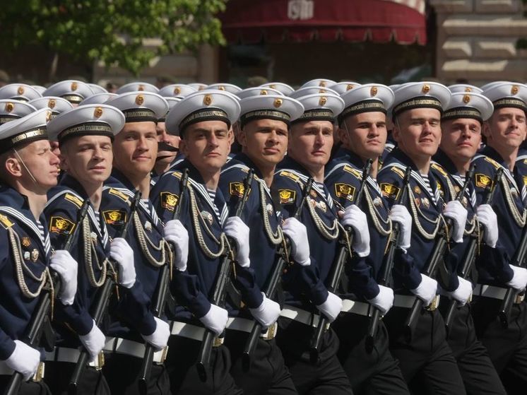 В Москве суд оштрафовал мужчину за оскорбительные надписи в сторону армии РФ