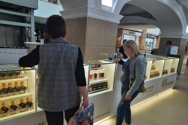 Ароматный рейд: в Пензе проверили парфюмерные магазины на наличие сертификатов качества