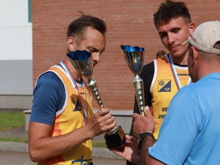 Орловские волейболисты стали победителями второго этапа чемпионата ЦФО