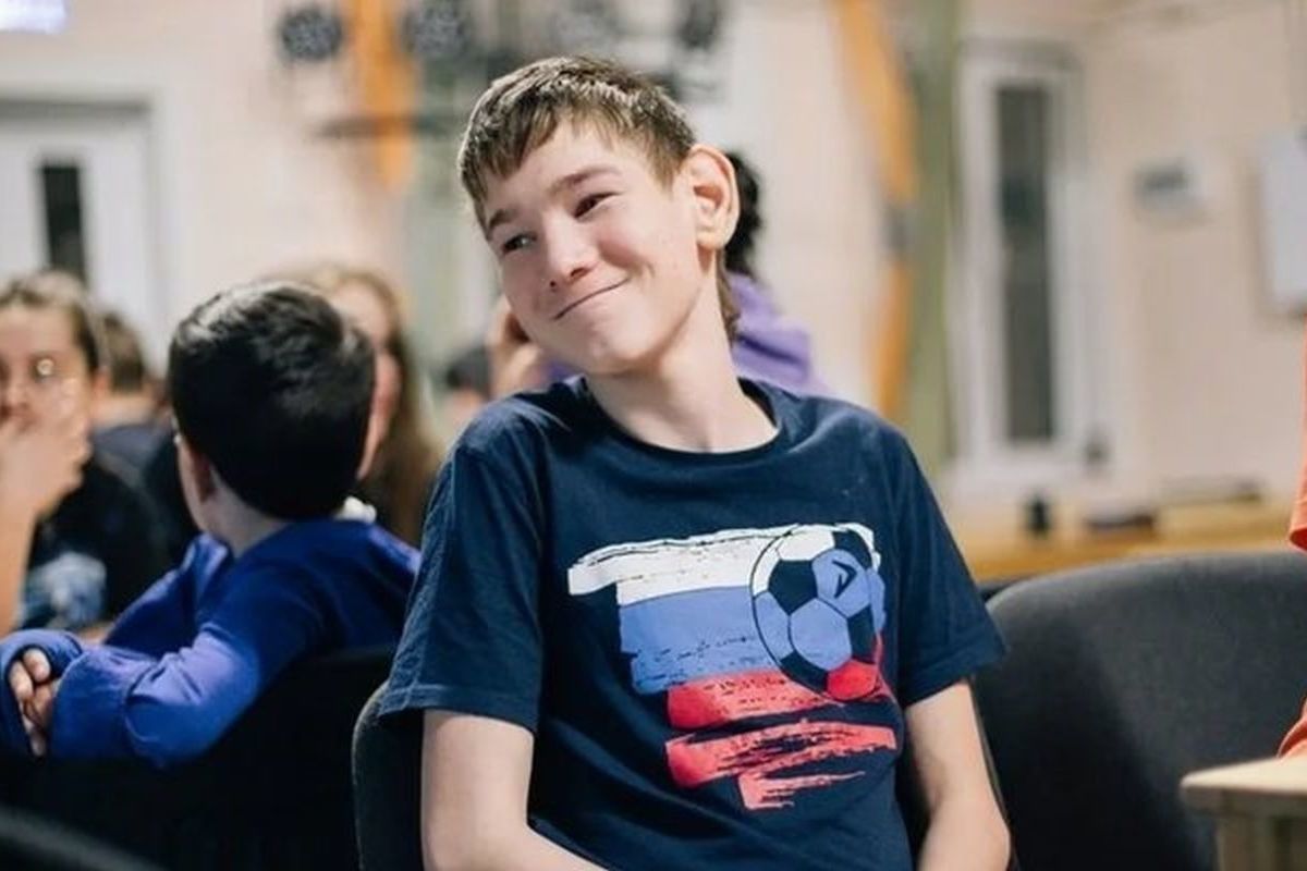 Российский школьник с ДЦП выиграл чемпионат по шахматам в Сербии