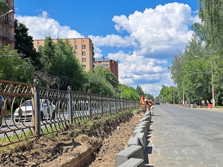 В Йошкар-Оле продолжается ремонт улицы Красноармейской