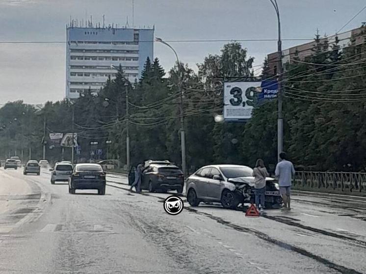 В Пензе случилось жесткое ДТП на проспекте Победы