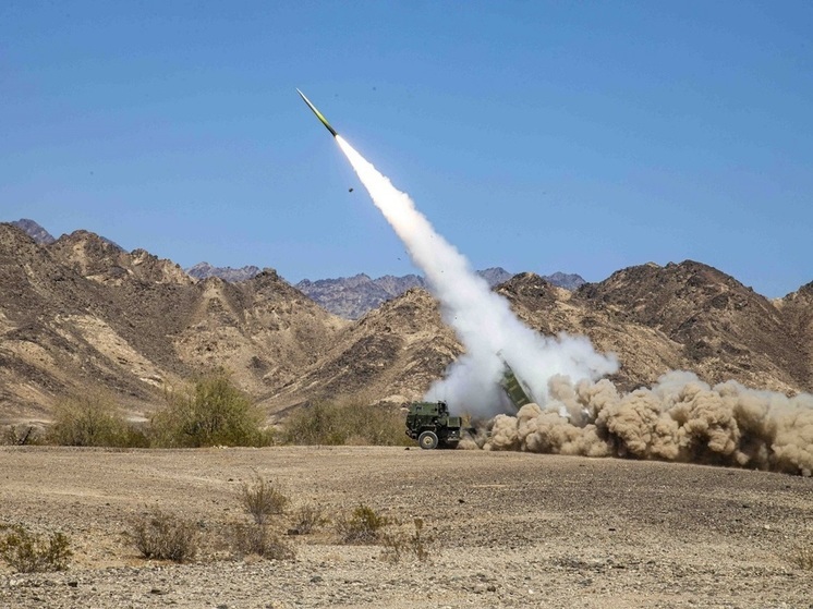 США скоро примут решение относительно передачи Украине кассетных боеприпасов