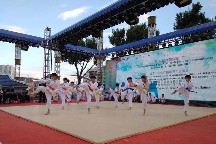 Юные спортсмены представят Владивосток в Китае