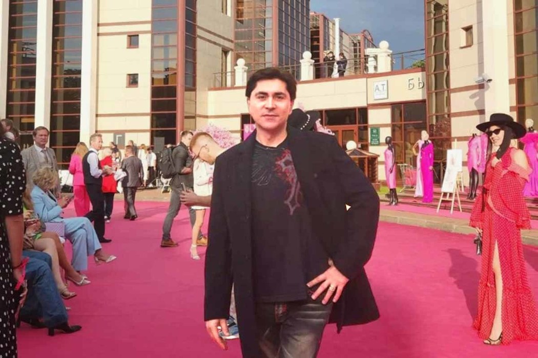 Сын Джигарханяна приехал из США и удивился ценам: кадры жизни игорного бизнесмена