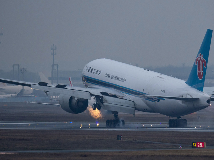 Smoke on the plane was localized in Pulkovo, the airport is operating normally