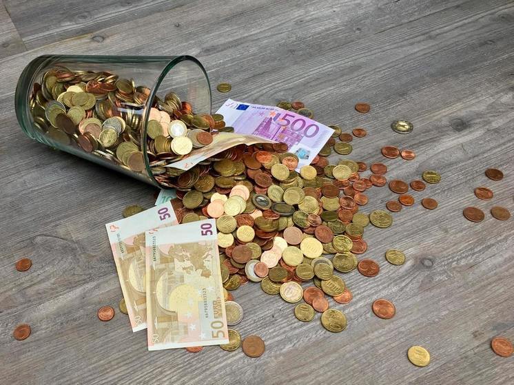 Германия — Денег на еду почти нет — выплатят ли инфляционную надбавку пенсионерам