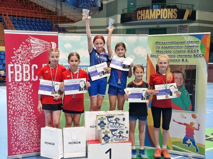 Орловские юные бадминтонисты завоевали 4 золотых медали на международном турнире в Белоруссии