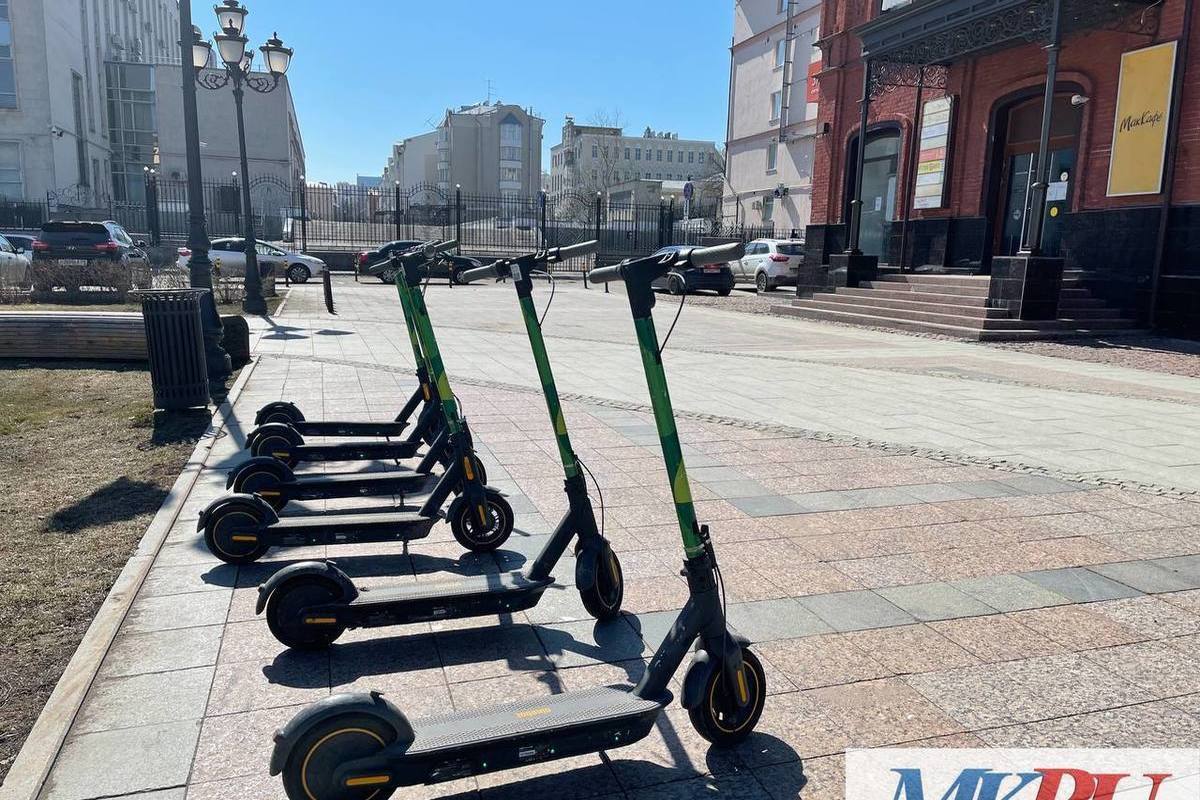 Геолокация самоката. Самокат Пенза. Электросамокат Пенза. Электрон самокат деньги. Склад самокат Пенза.