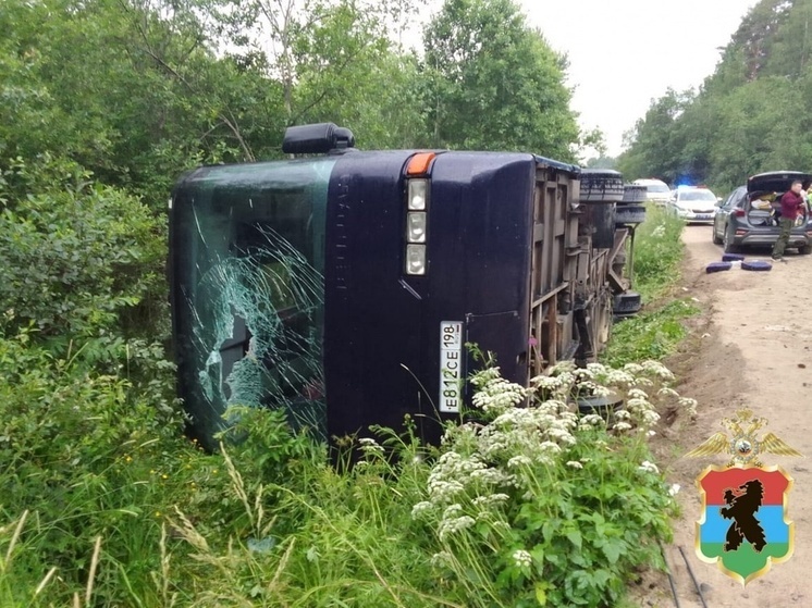 Названы обстоятельства ДТП с туристическим автобусом в Карелии