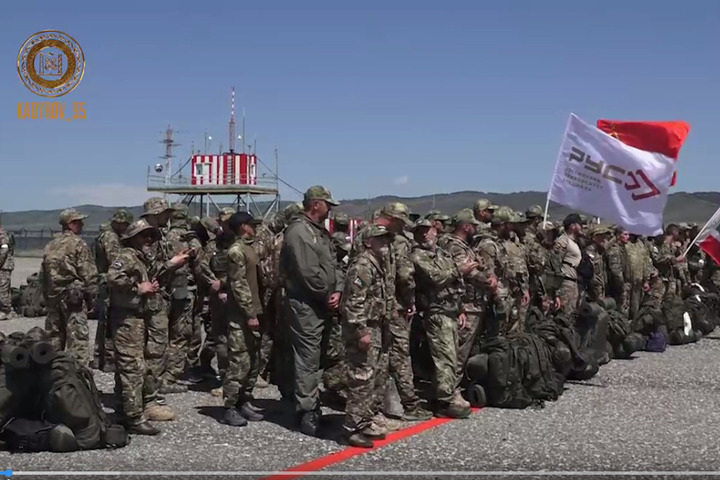 Рамзан Кадыров сообщил об отправке новой группы бойцов «Ахмат» в зону СВО