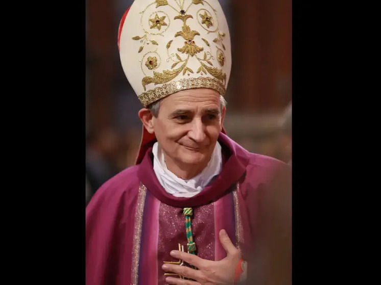Кардинал Дзуппи: у Ватикана нет способствующего началу переговоров по Украине плана