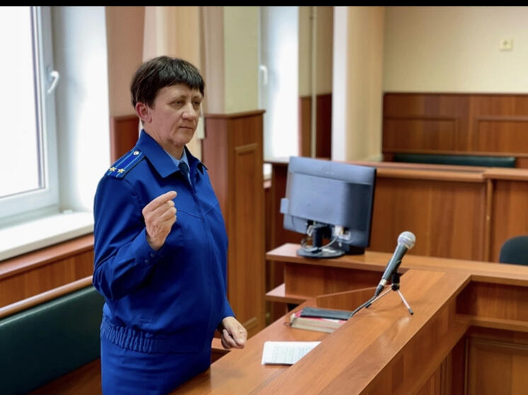 В Смоленске Заднепровский суд взыскал с арендатора компенсацию за упавшую на голову вывеску