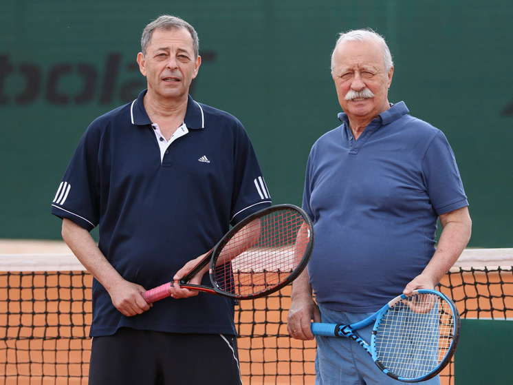 Леонид Якубович и Петр Спектор зажгли на теннисном турнире.