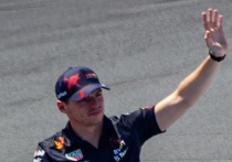 Нидерландский гонщик Макс Ферстаппен стал победителем Гран-при Австрии, являющегося этапом "Формулы-1"