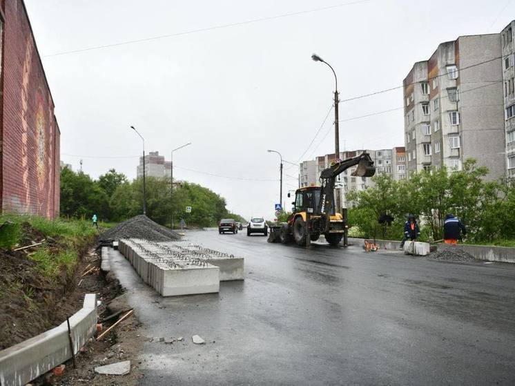 В Мурманске активно ремонтируют дороги