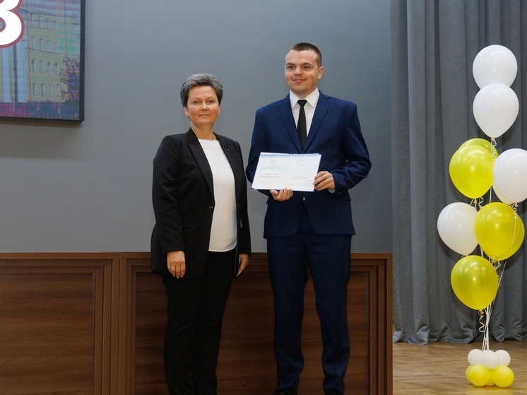Виктория Макарова приветствовала выпускников Смоленского медуниверситета