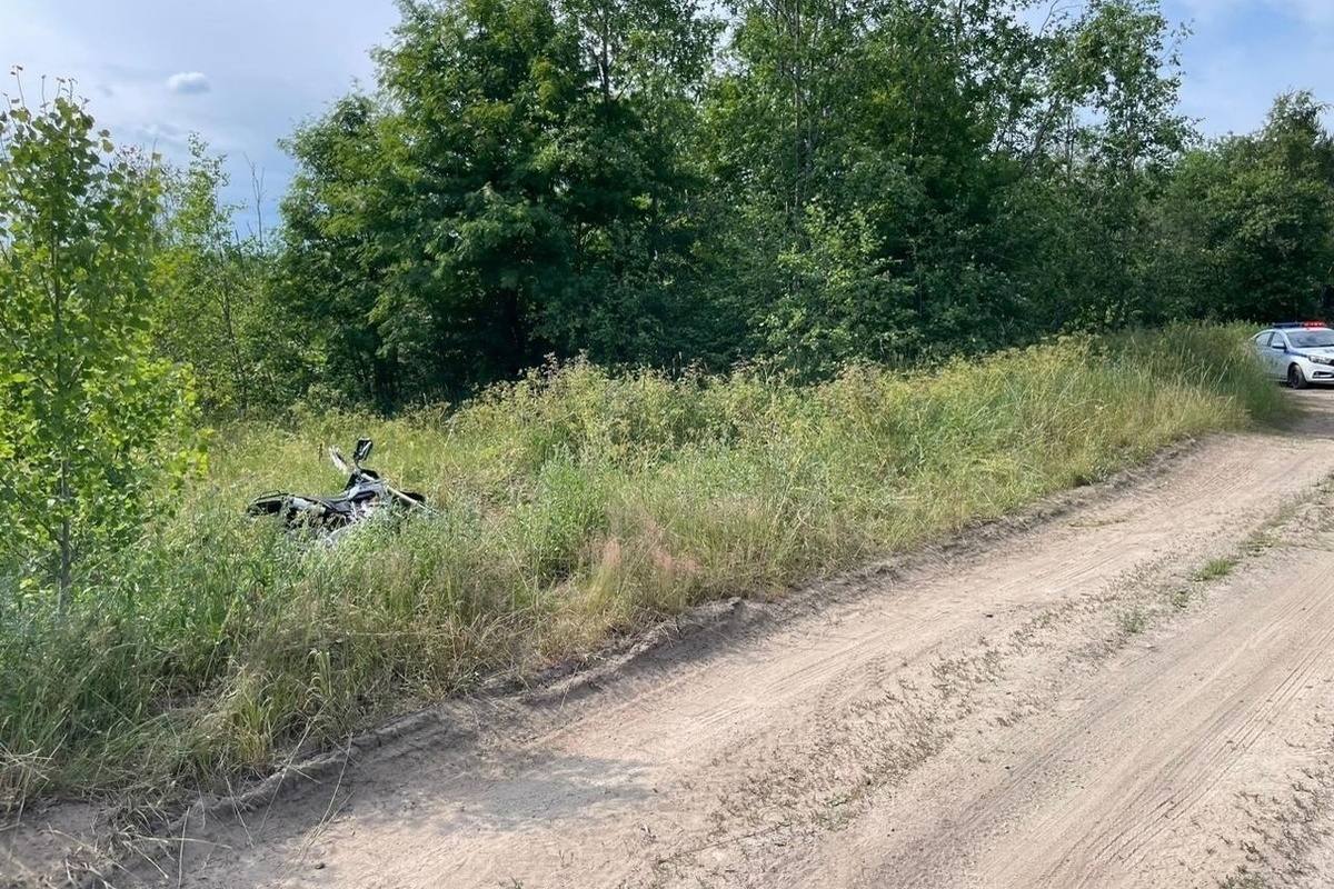 Тринадцатилетний мотоциклист не уступил дорогу иномарке и попал в ДТП в Карелии