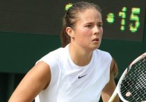 В первом круге теннисного турнира Большого шлема в Уимблдоне россиянка Дарья Касаткина победила представительницу США Кэролайн Доулхайд со счетом 6:1, 6:4