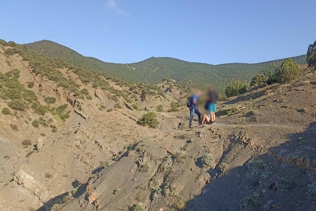 Туристка не смогла спуститься с горы Перчем на востоке Крыма
