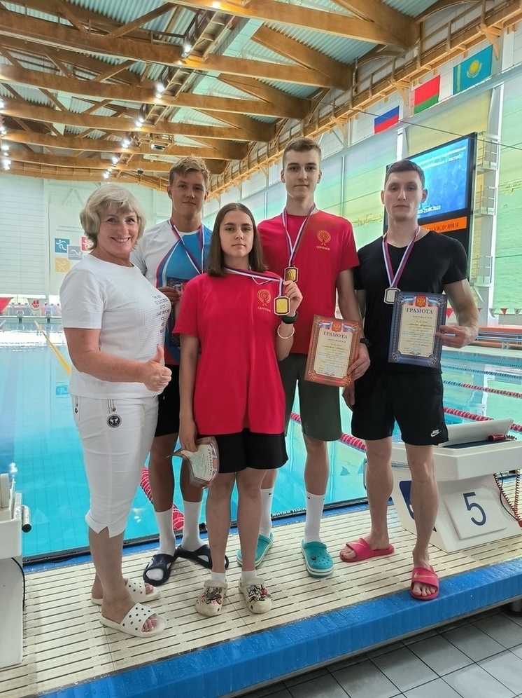 Серпуховичи привезли медали с соревнований по подводному спорту