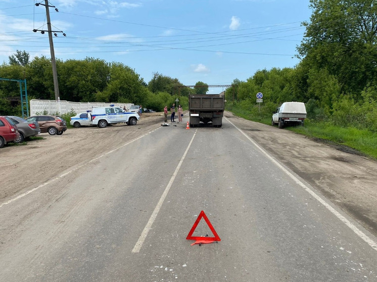 В Ливенском районе автоледи вылетела на «встречку» и врезалась в «ЗИЛ»