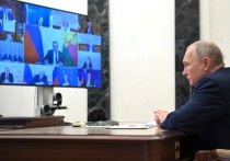 Президент выступил против проезда отпускников в Крым по «новым территориям»

