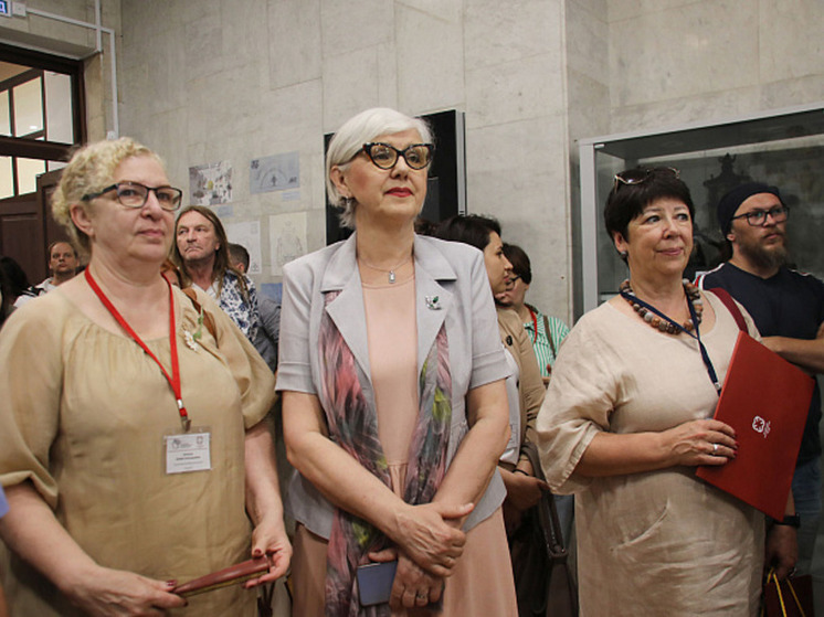 В музее «Тульские самовары» открылась выставка конкурсных работ скульптуры самовара