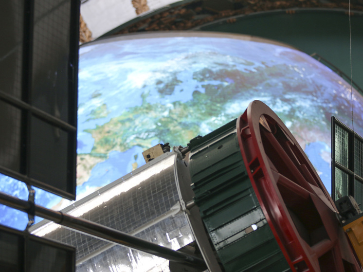Роскосмос: Crew Dragon с российским космонавтом Борисовым отправится 15 августа к МКС