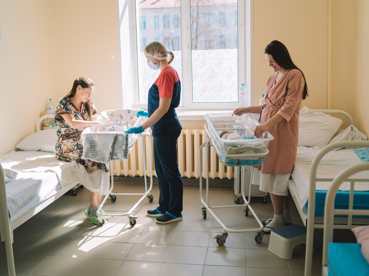 В Орловской области утвердили программу по повышению рождаемости