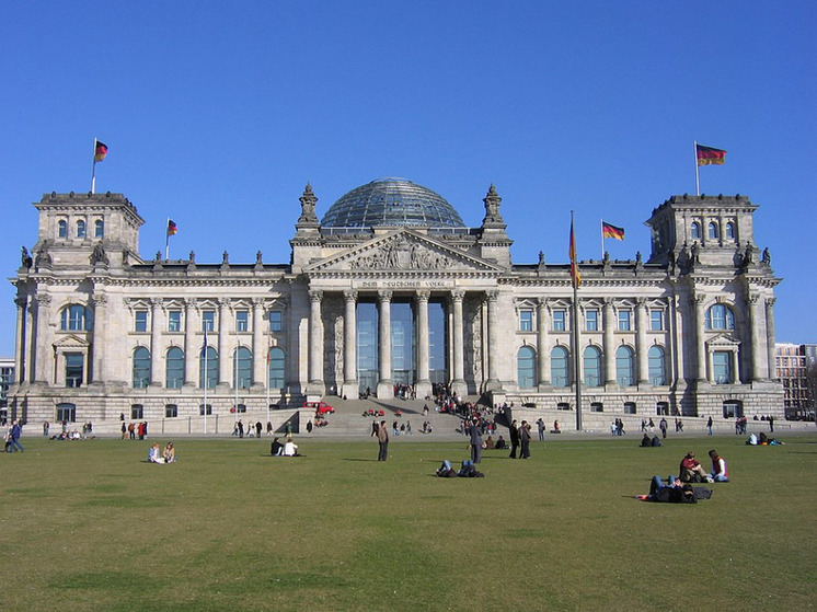 Конституционный суд Германии приостановил принятие закона об отоплении