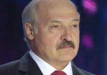 Президент Белоруссии Александр Лукашенко заявил, что применение ядерного оружия в рамках конфликта вокруг Украины "вполне возможно, но не нужно"