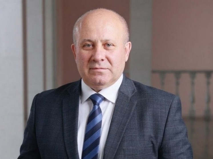 Градоначальник пообещал продолжить работу по обновлению коммунальных сетей, общественного транспорта и благоустройству городских территорий