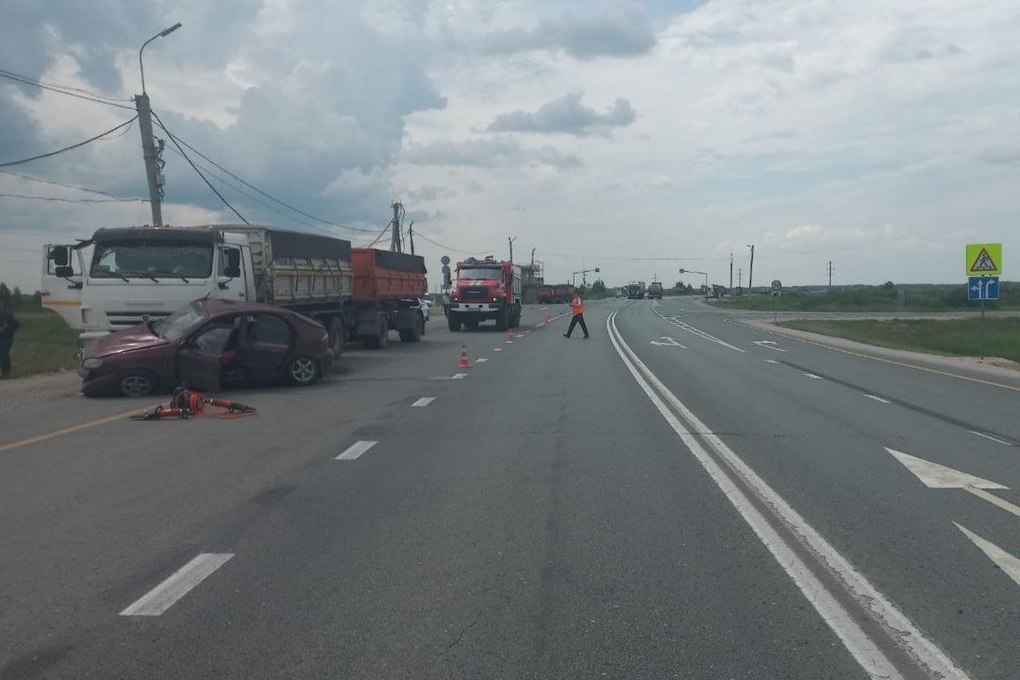 Под Новосибирском произошло смертельное ДТП с КамАЗом - МК Новосибирск