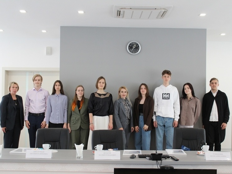 Стобалльникам, имена которых обязательно прославят Петрозаводск, вручили грамоты