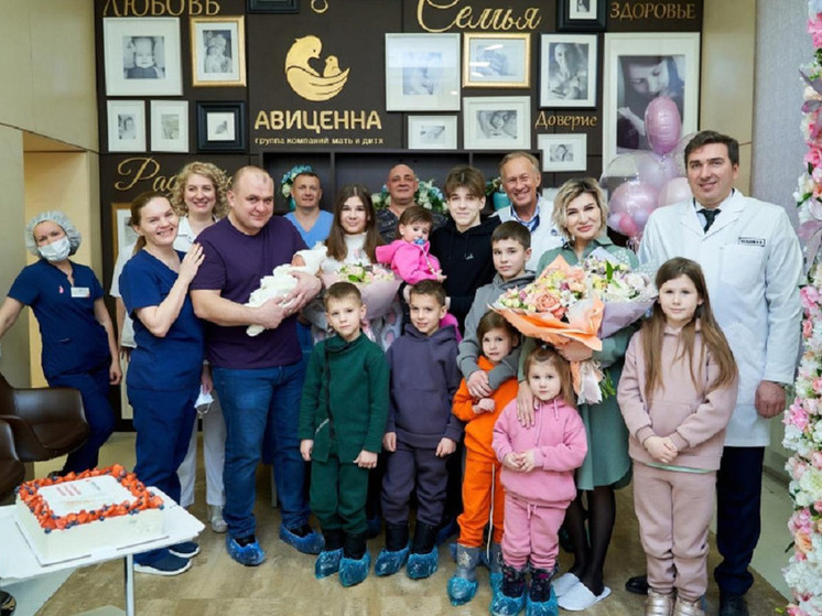 В Новосибирске мать 10 детей Зинаида Иост раскрыла секрет семейного счастья