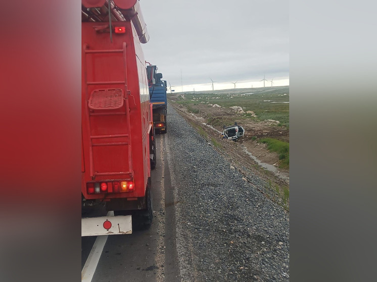 В ДТП по дороге в Териберку пострадали три человека