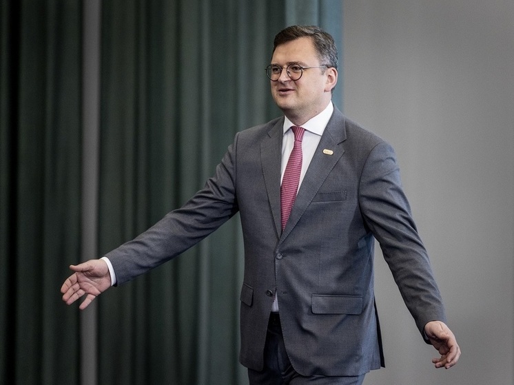 Глава МИД Украины Кулеба перед саммитом НАТО провел разговор с госсекретарем США Блинкеном