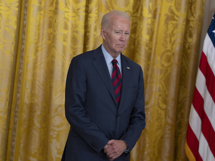 GT: Байден хочет отправить Украине кассетные боеприпасы времен холодной войны