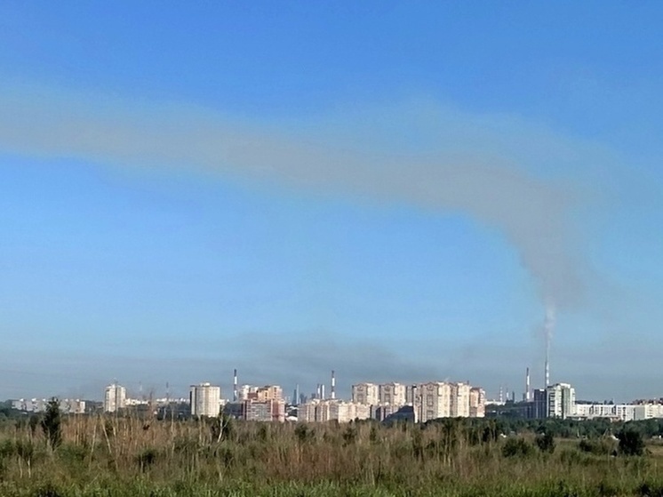 В Омске уровень загрязнения воздуха в июне оценили как высокий