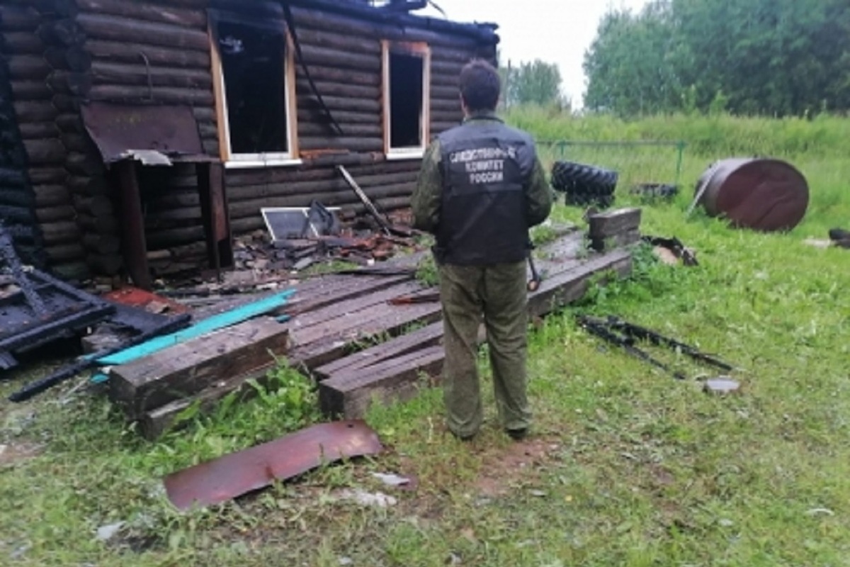 Костромские трагедии: при пожаре в Островском погиб мужчина