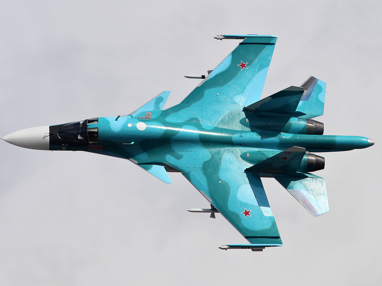 "Ростех": Россия вдвое нарастила выпуск истребителей Су-34 и Су-35 для СВО
