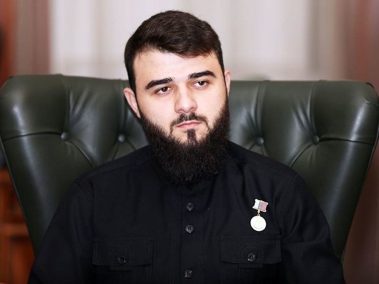 Владимир Путин наградил племянника главы Чечни Кадырова орденом «За заслуги перед Отечеством»