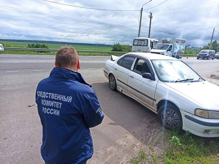 Под Воронежем рейсовый автобус с отказавшими тормозами сбил инспектора ГИБДД